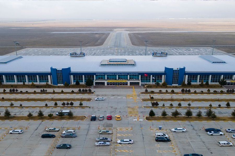 Flughafen Denizli Çardak (DNZ) Mietwagen